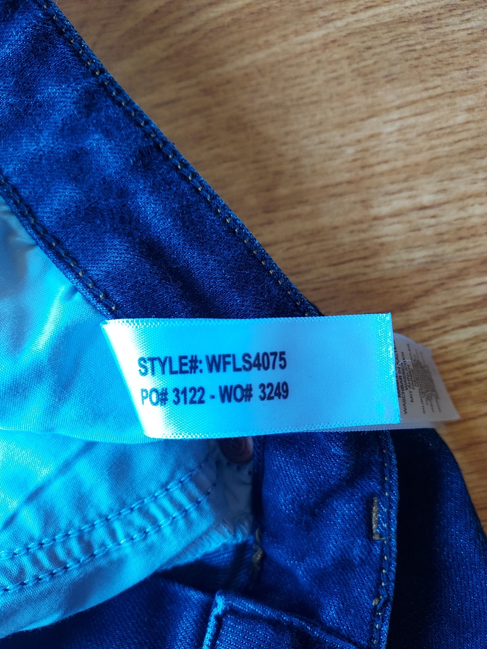 Duer Women’s Straight Leg Slim Jeans in Dark Blue - Picture 6 of 9